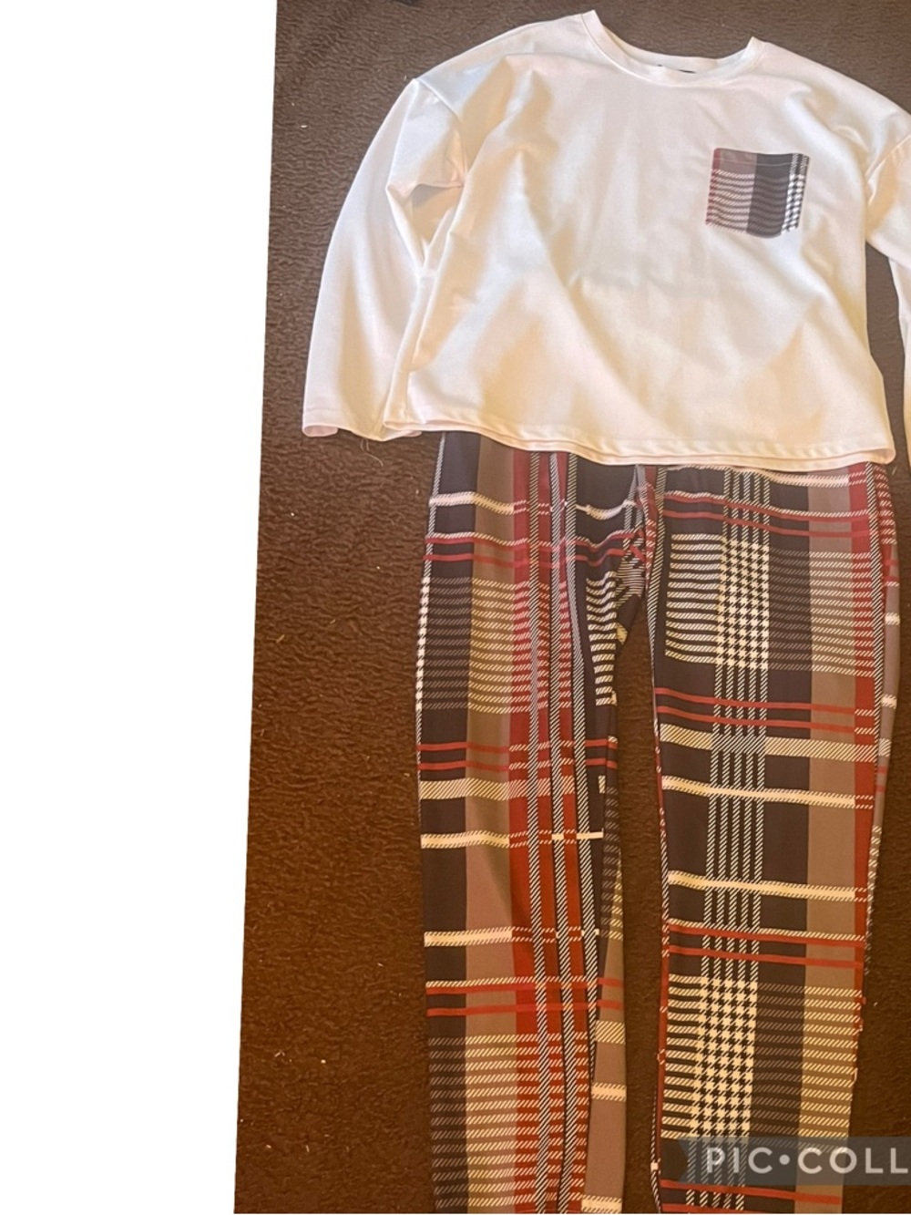Plaid Leggings and White Pocket Top Set - Red, Black, Cream